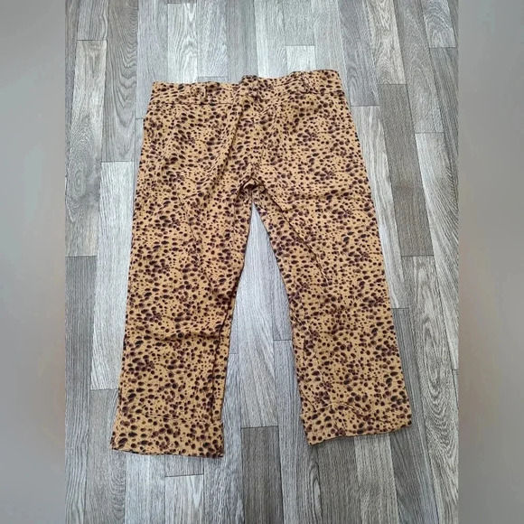 Zoey And Beth Cheetah Print Animal Print Capris Size Medium - Picture 5 of 5
